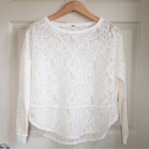 Free People Not Cold In This Lace Oversized Boho Top In Cream Size XS